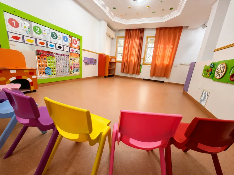 La salle de classe Les Boutons d'or de King Child